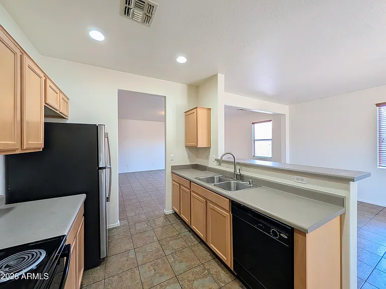7323 W Saint Charles Ave — Photo 16