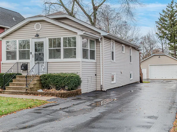 420 Willow St, Itasca, IL 60143