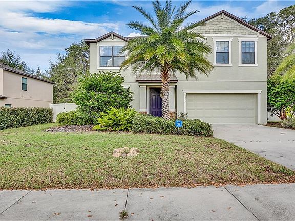 2nd image of 1875 Waterside Oaks Dr