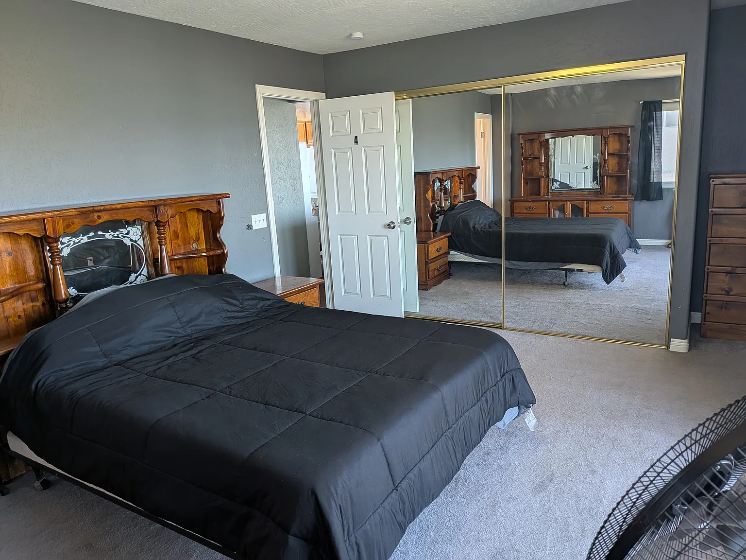 4 bed, 1800 sqft, $6,000 — Photo 3