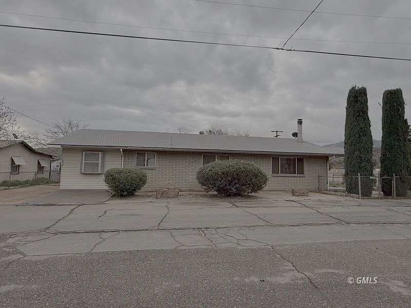 1st image of 3701 Gordon St