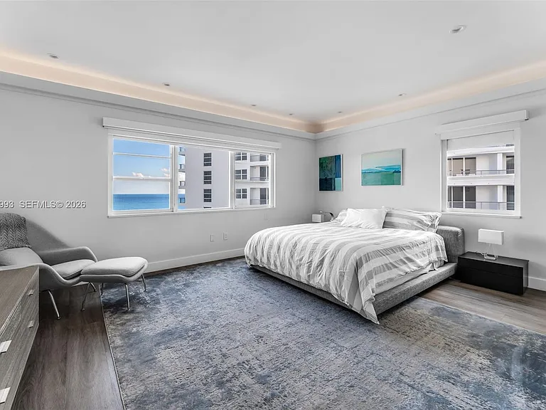 4925 Collins Ave #11E — Photo 12