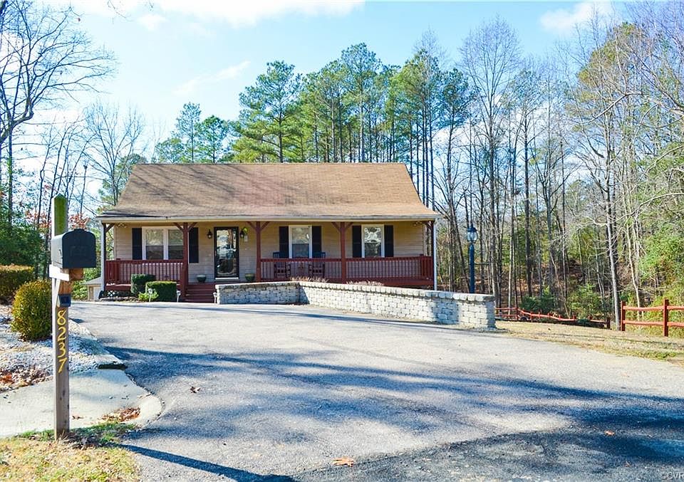 1st image of 8237 Raven Run Dr