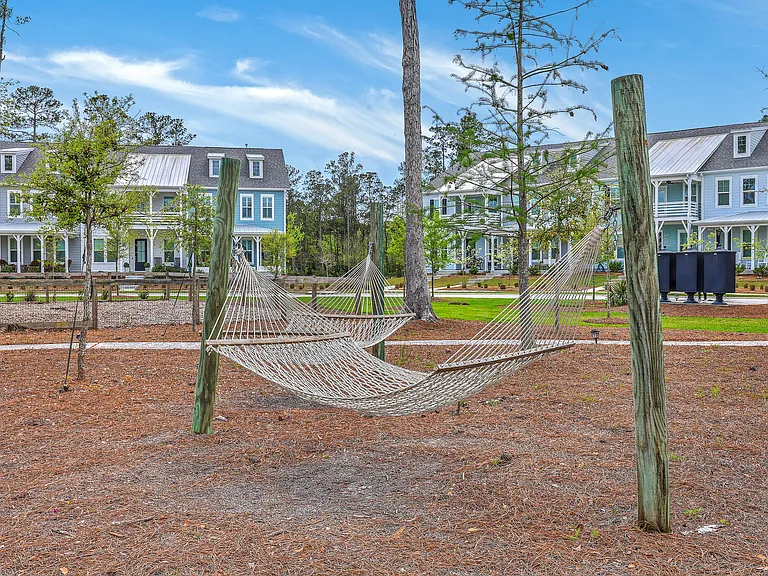 3125 Sturbridge Rd — Photo 37