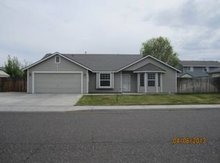 4605 W Hood Ave, Kennewick, WA 99336