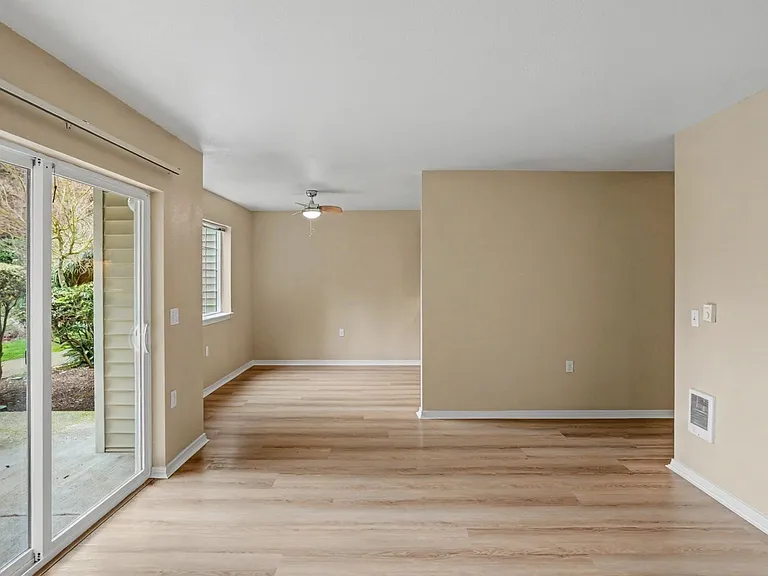 The Apartments at Cinnamon Lakes — Photo 11