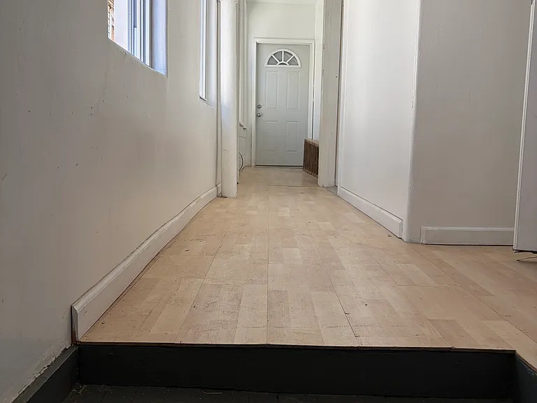 1932 S Carpenter St #2R — Photo 13