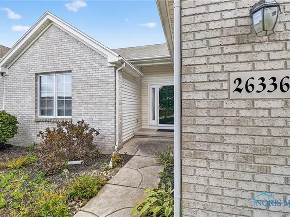 26336 E Wexford Dr, Perrysburg, OH 43551