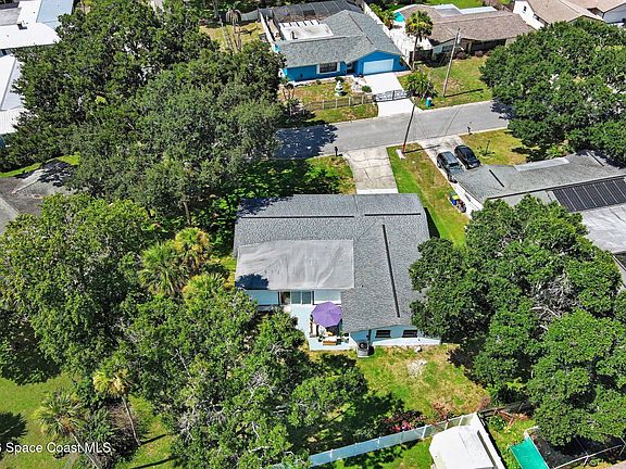 5th image of 1322 Royal Birkdale Cir