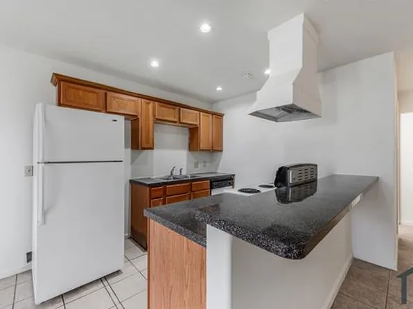 3238 Alabama St #11, Houston, TX 77004