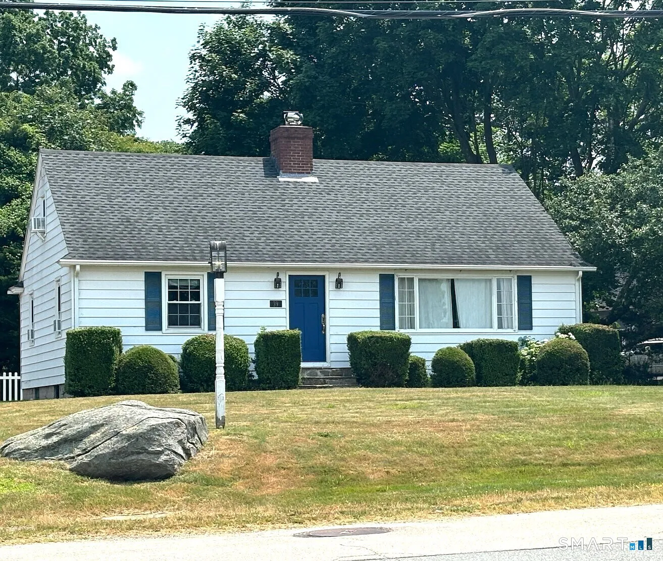 2 bed, 1.0 bath, 1120 sqft, $2,750 — Photo 1