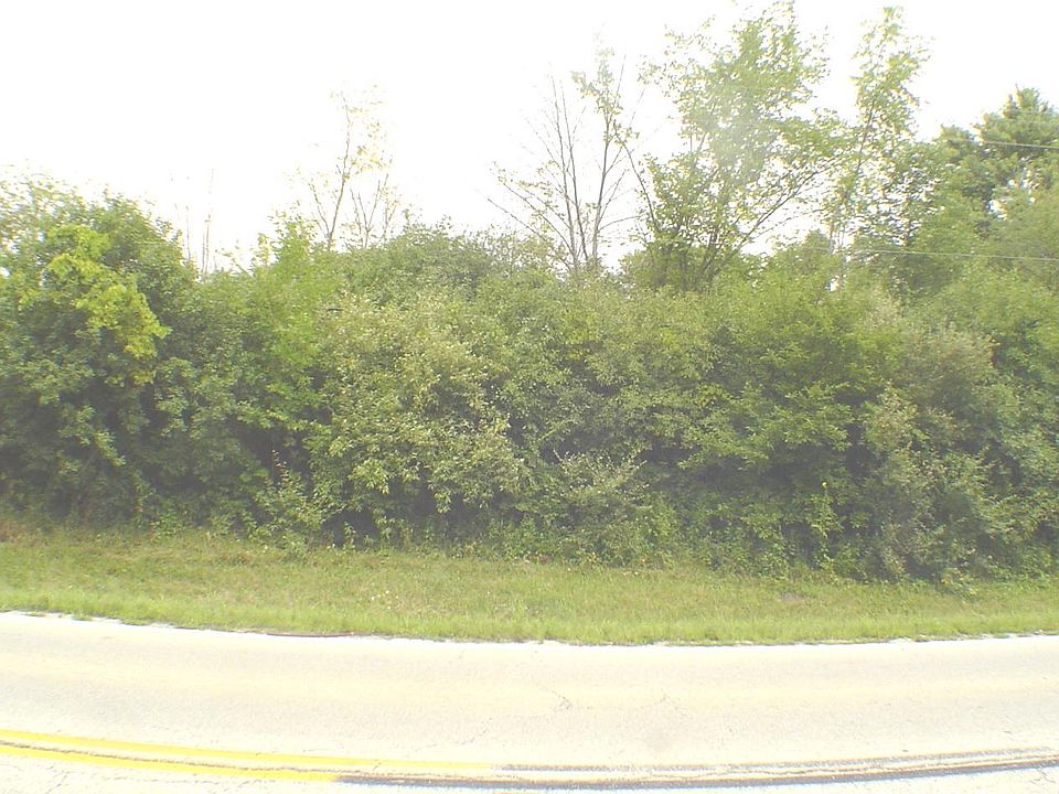 2nd image of 14304 W 143rd St