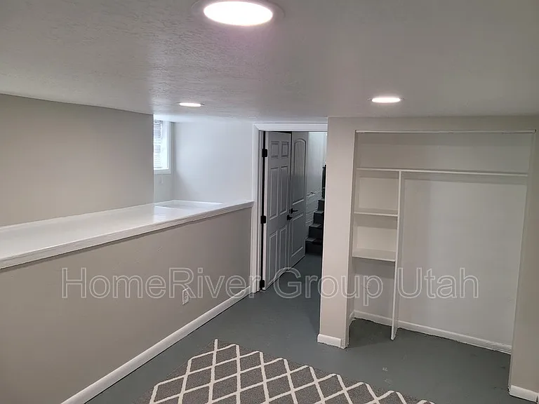 632 E Wilson Ave — Photo 13