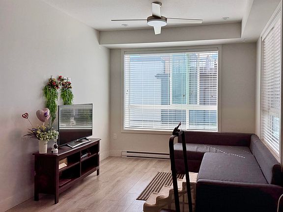 5th image of 1516 McCallum Rd #312