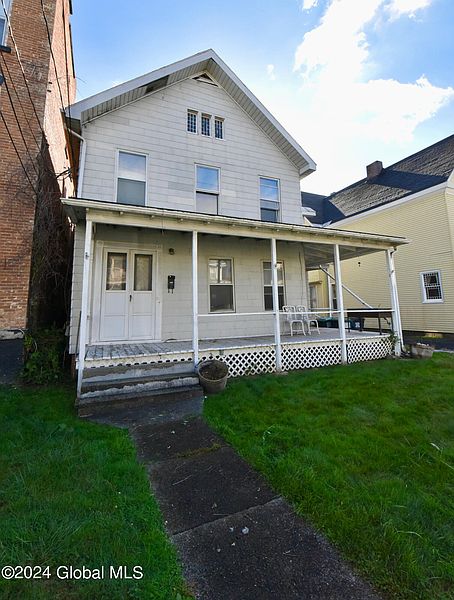3rd image of 55 Saratoga Avenue