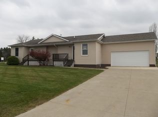 2496 Joseph Dr, Mount Pleasant, MI 48858