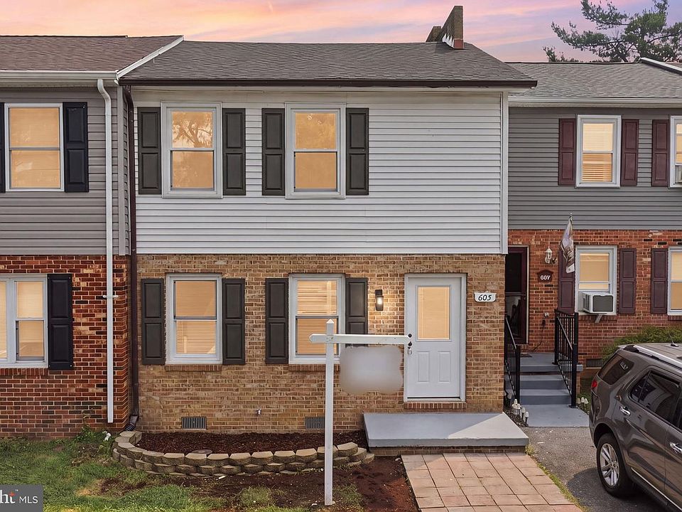1st image of 605 Carroll Dr