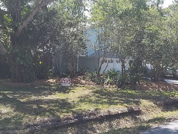 2nd image of 3192 Peachtree St