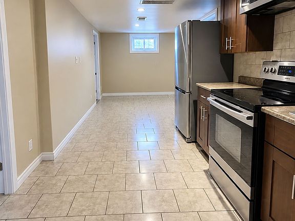 2nd image of 51 Mould Ave #Basement