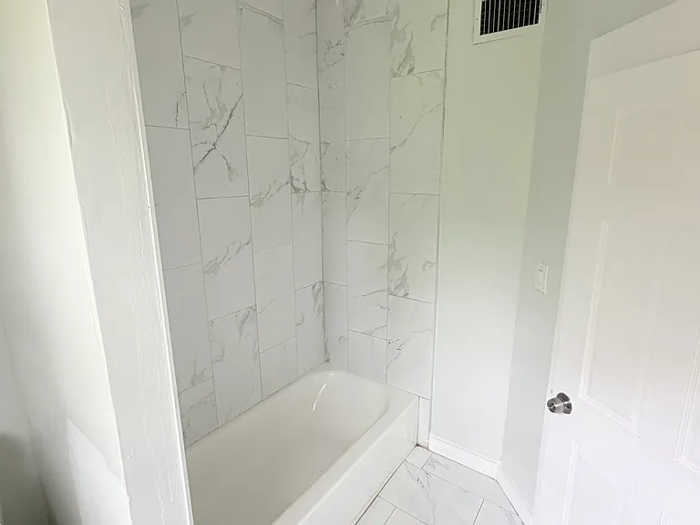 139 Poplar St — Photo 20