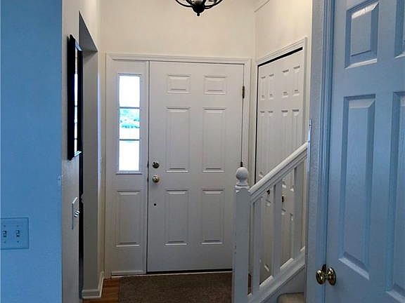 5th image of 26667 Woodmont Dr