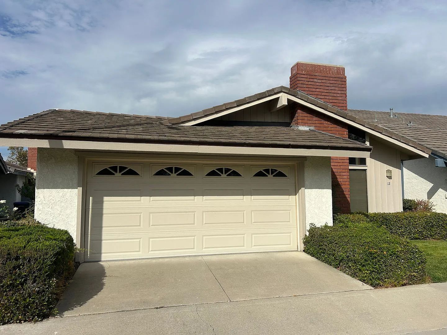 Charming 3-Bedroom Home in Desirable Deerfield Community of Irvine — Photo 1