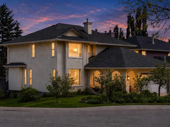 6011 W Signal Ridge Hts SW, Calgary, AB T3H 2N8