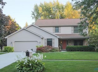 7647 Kings Run Rd, Sylvania, OH 43560