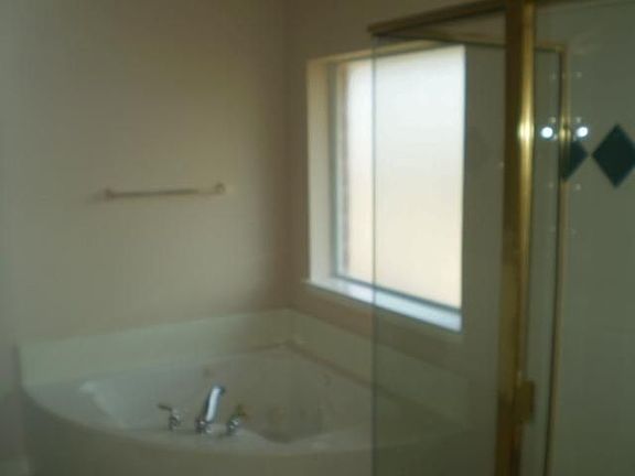 5th image of 14827 Snowshill Dr