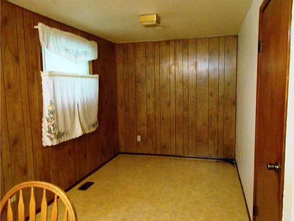 5th image of 3113 Ellen Dr