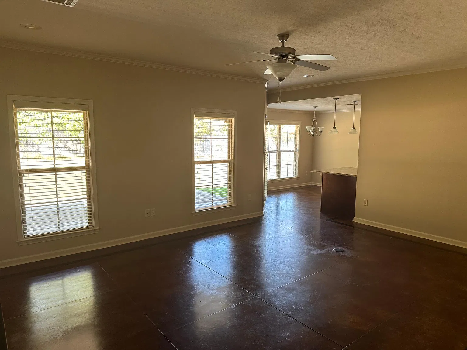 5320 Wilde Dr — Photo 2