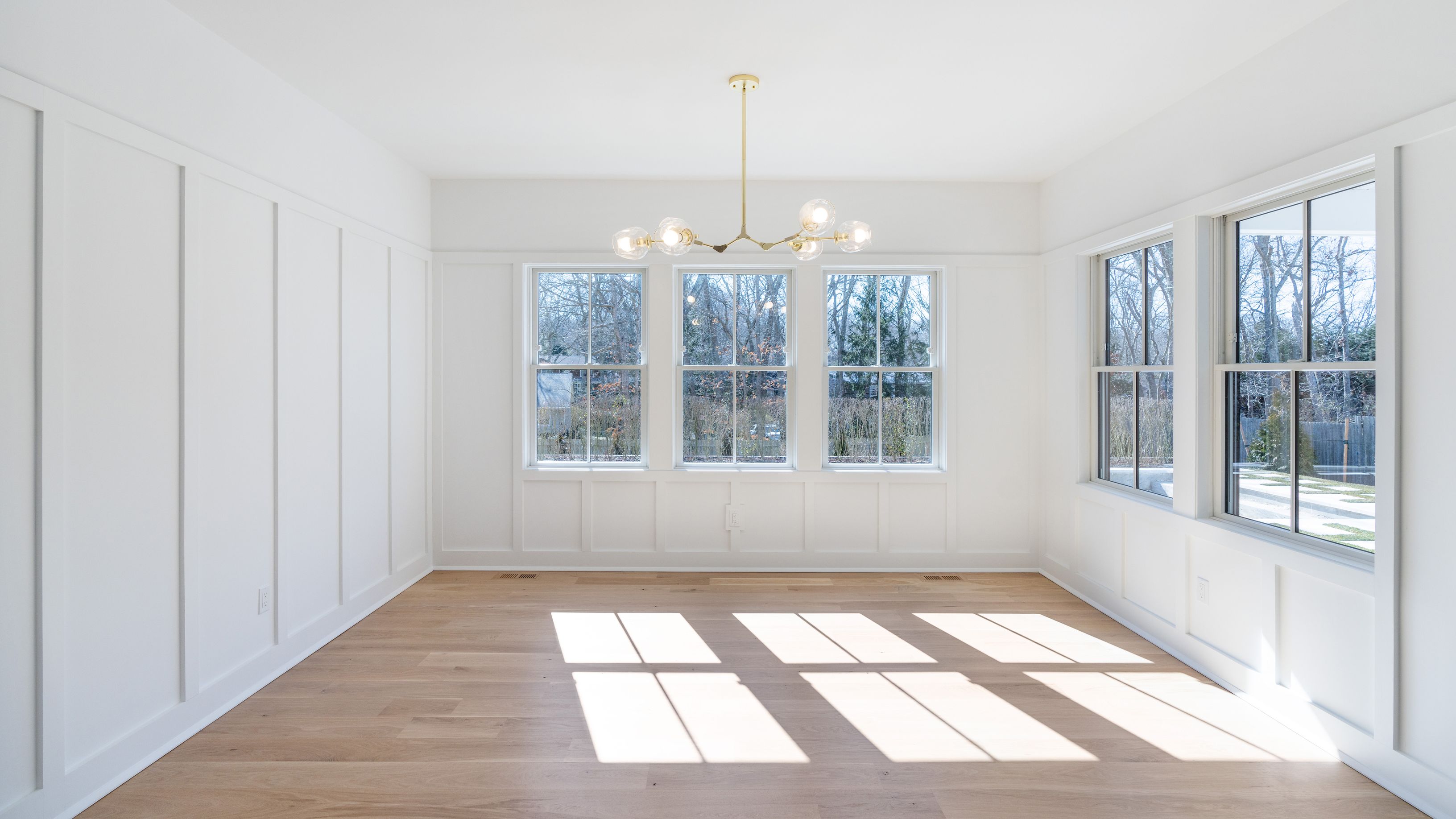 90 Roses Grove Rd, Southampton, NY 11968 Out East