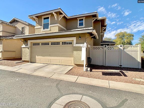 2nd image of 1018 S Deerfield Ln