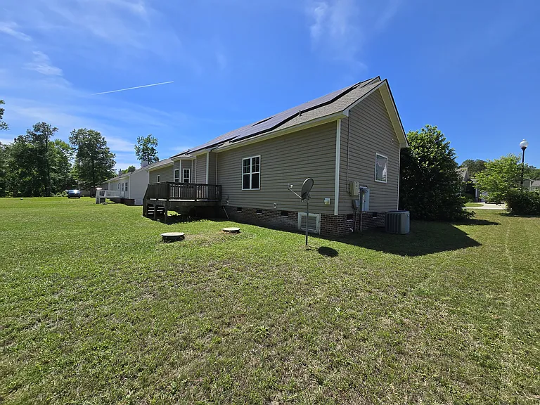 1421 Tawny View Ln — Photo 10