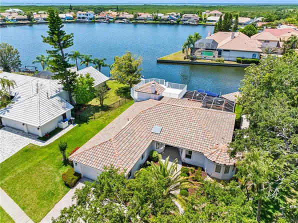5818 CRUISER WAY, TAMPA, FL 33615