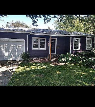2nd image of 748 Saint Thomas St