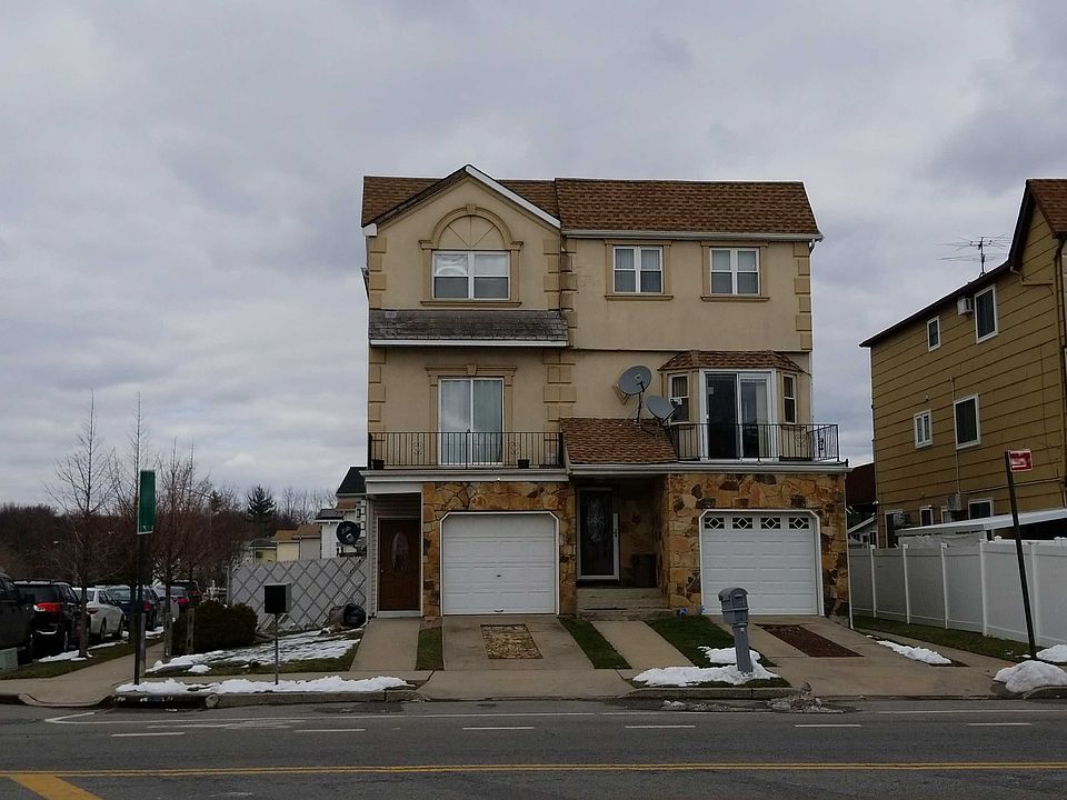 1st image of 673 Travis Ave