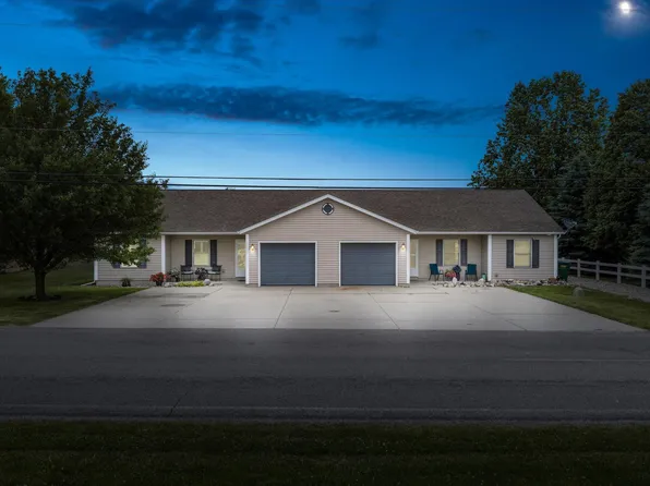22710 Diamond Cove St, Cassopolis, MI 49031