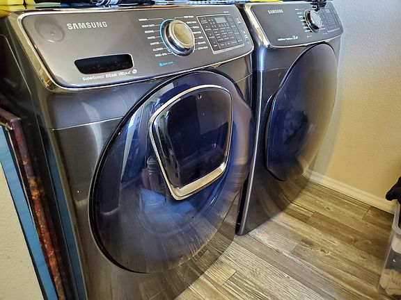 2nd image of 6130 Camino Real Spc 3