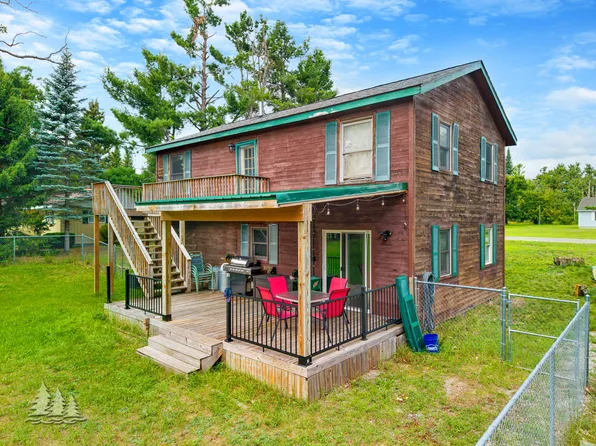 3925 Sheridan Rd, Lewiston, MI 49756