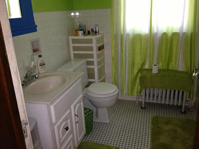 12 Freeman St — Photo 10
