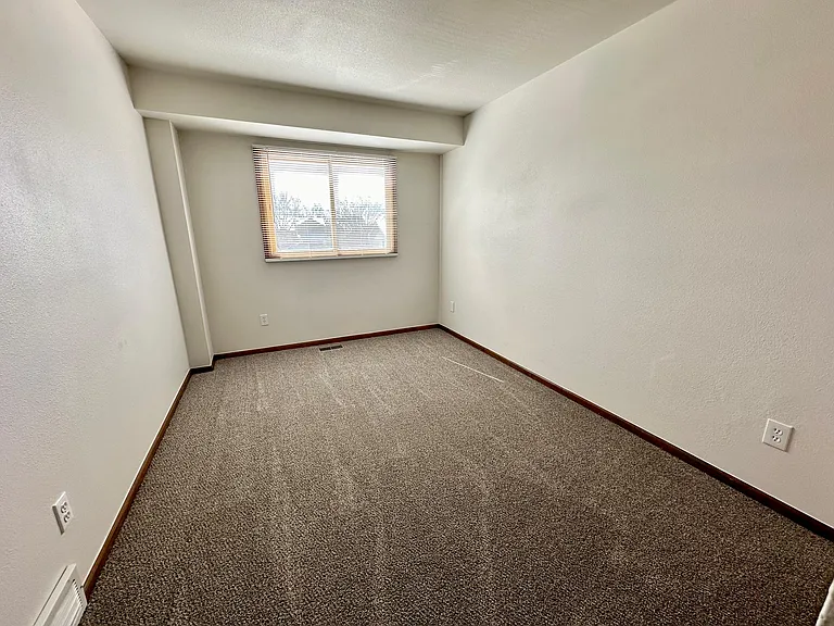4212 Flatiron Ct — Photo 28