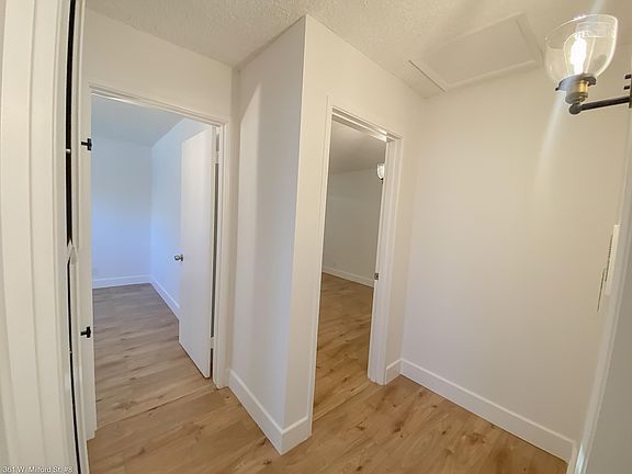 4th image of 361 W Milford St #8