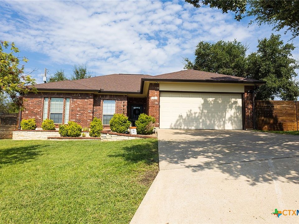 1st image of 2 Westridge Pl