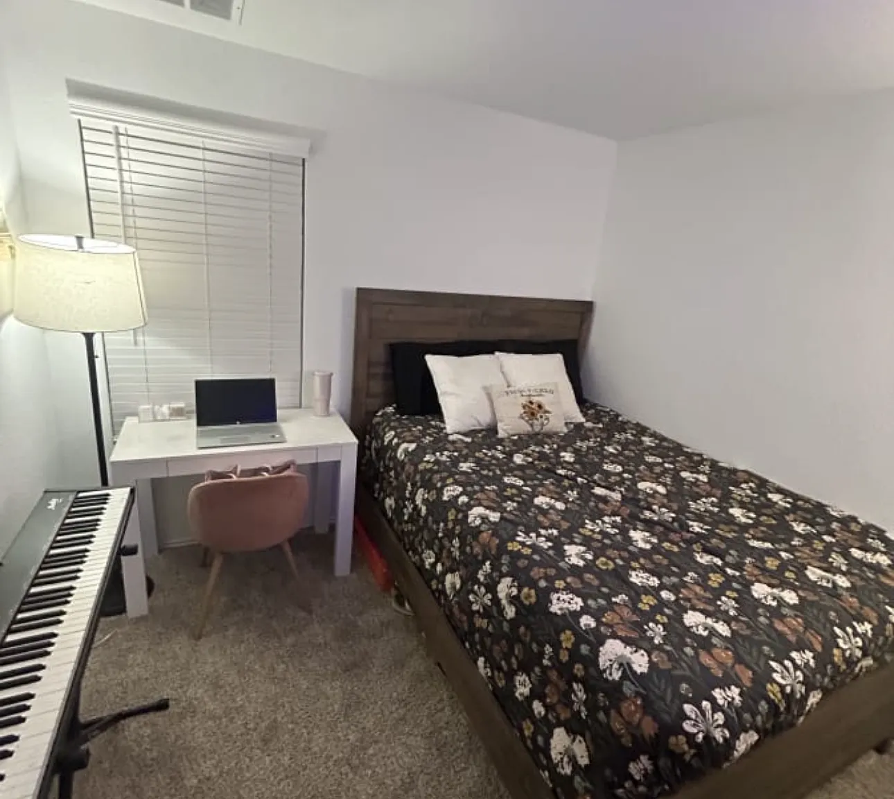 4 bed, 1567 sqft, $700 — Photo 4