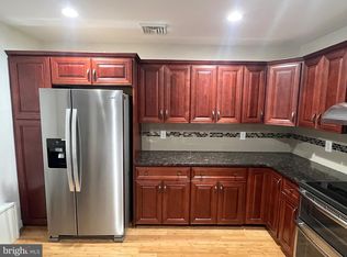 23 Idlewild Rd, Levittown, PA 19057