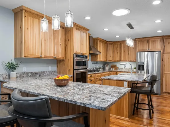 10733 Tyler Ct NE, Blaine, MN 55434