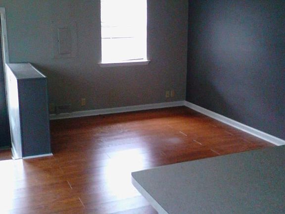 5th image of 2547 Crescent Club Dr