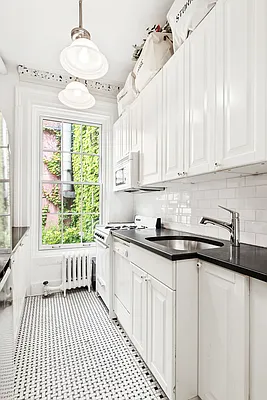 Rented by Corcoran | media 14