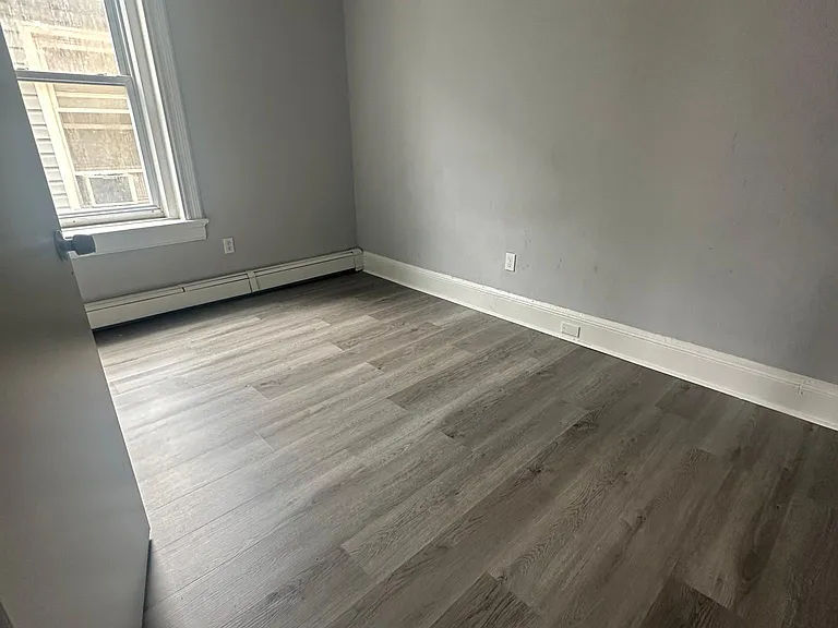 1150 Mary St #2L — Photo 7